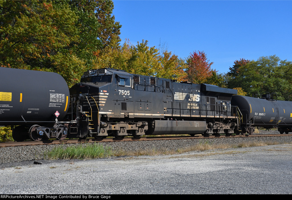 NS 7505